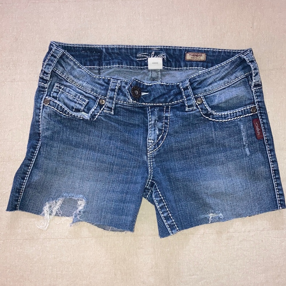 Silver Jeans Shorts‎ size 28